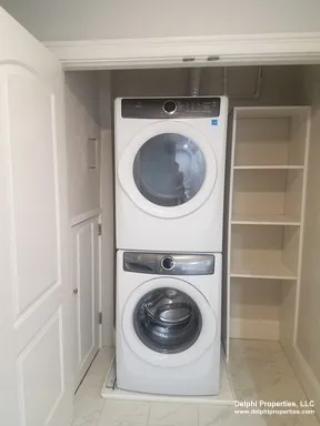 554 Massachusetts Ave, South End