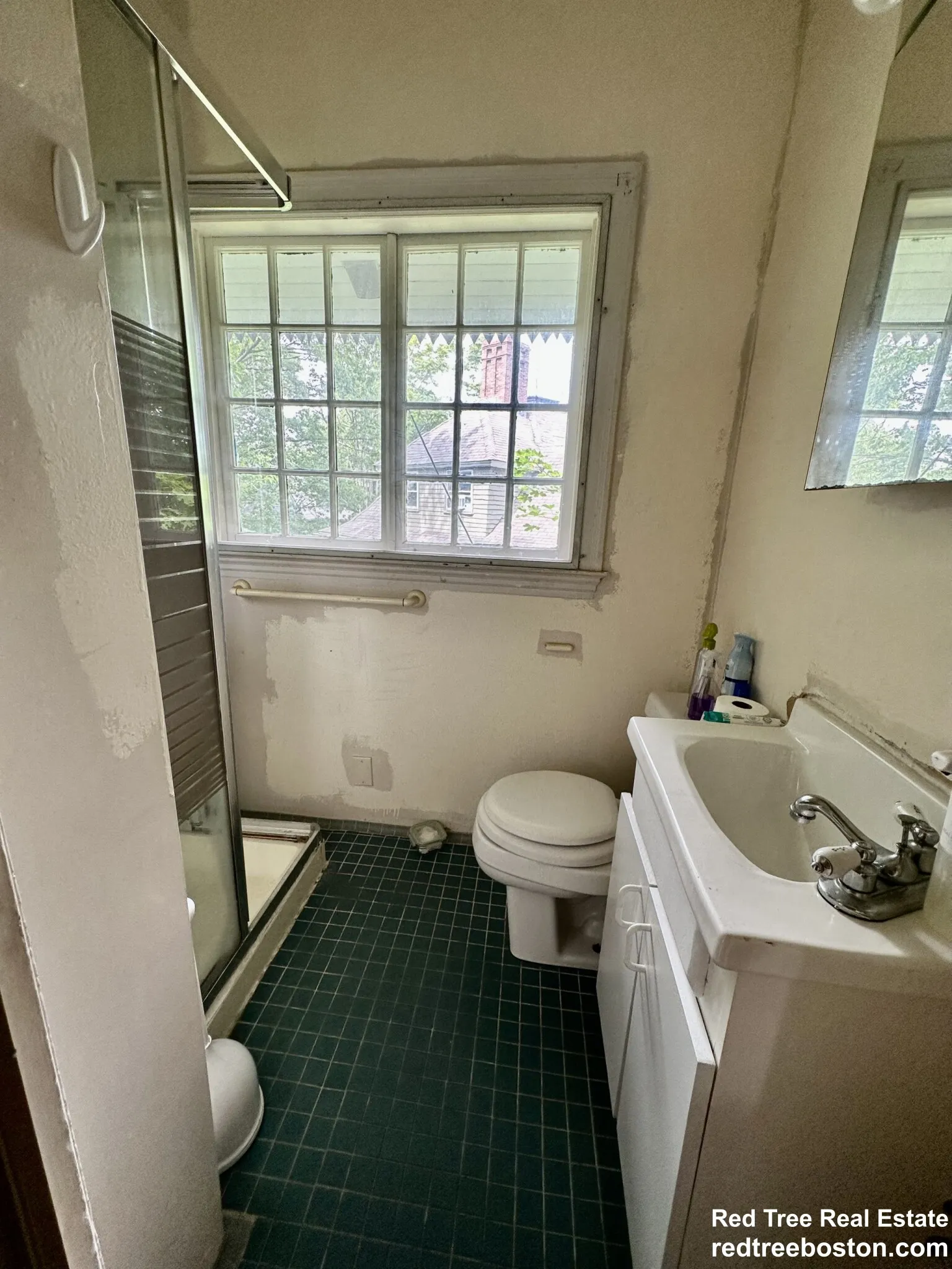 132 Kilsyth Rd, Brighton