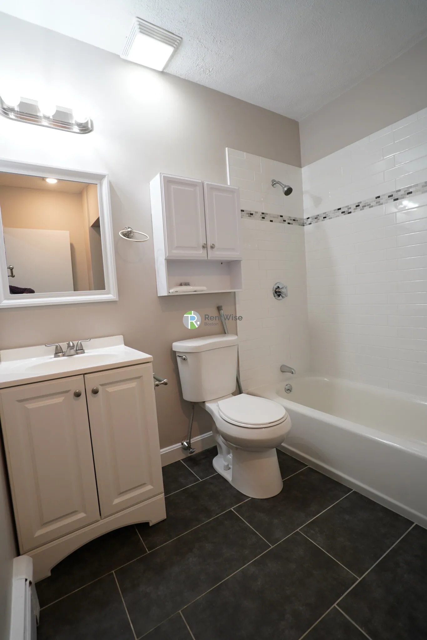 116 Tremont St, Brighton