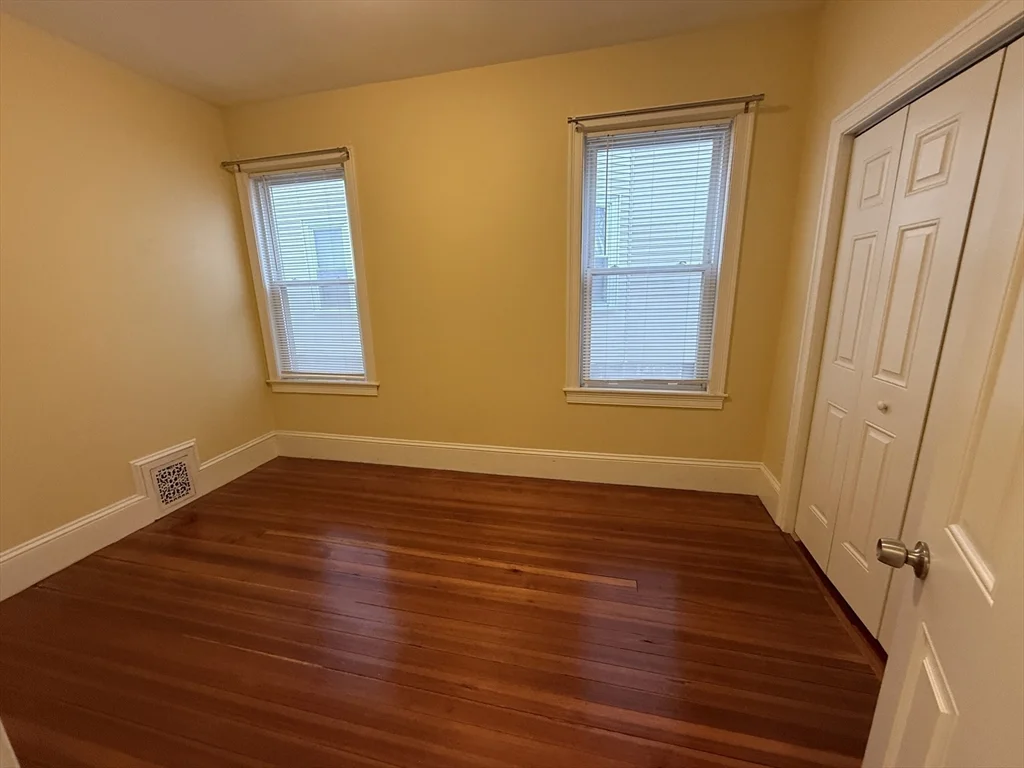 25 Ralph Piteri Ter, Watertown