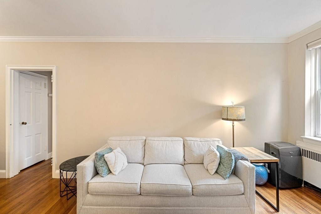 14 Ware St, Harvard Square