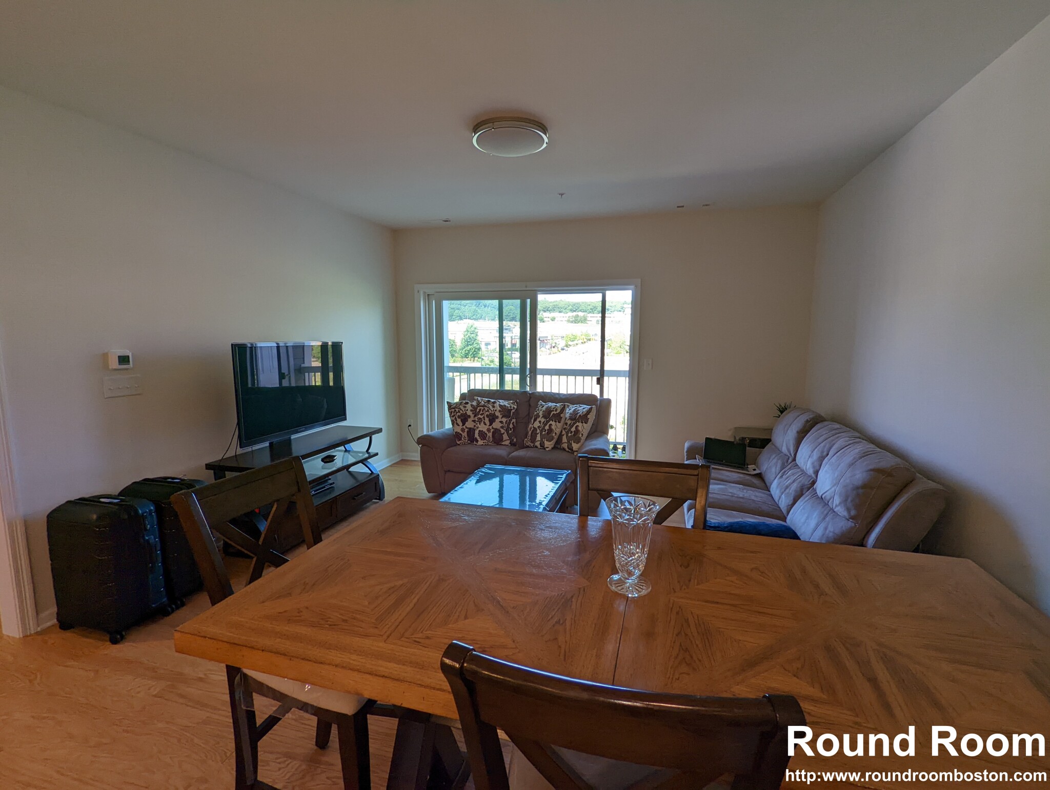 120 University Ave, Westwood