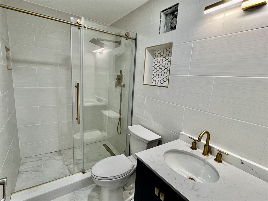 468 Brock Ave, South