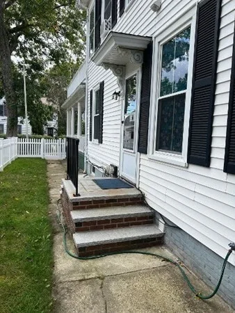 20 Fremont St, Downtown