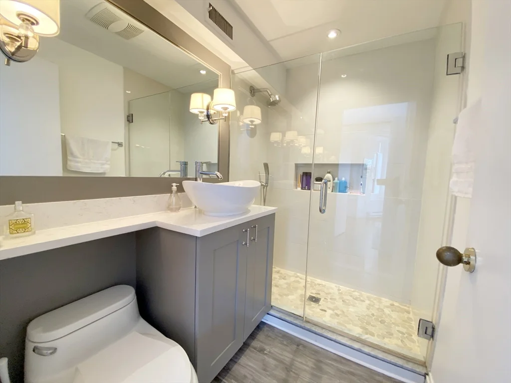363 Marlborough St, Back Bay