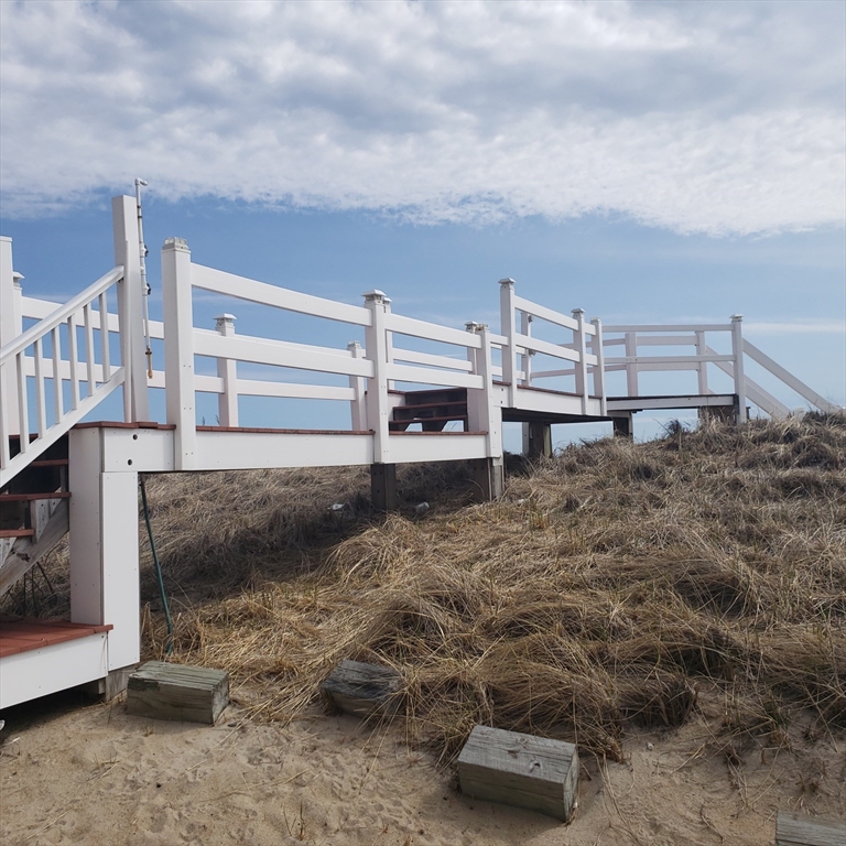 398 North End, Salisbury Beach