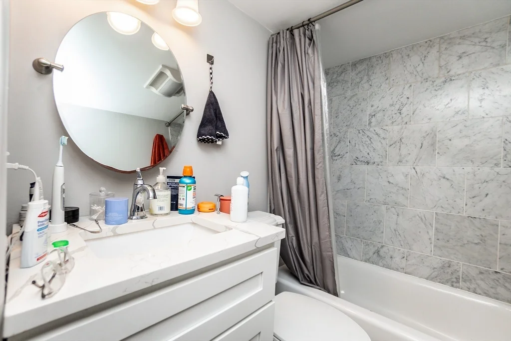 345 Harvard St, Harvard Square