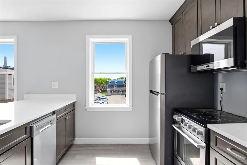 250-252 Main St, Charlestown