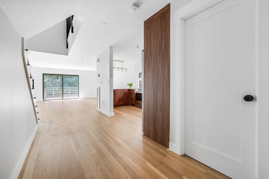 199 Coolidge Ave, Watertown