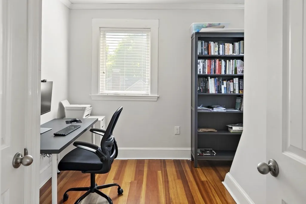 1281 Walnut St, Newton