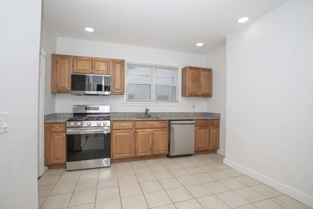 54 Msgr Patrick Lydon Way, Dorchester