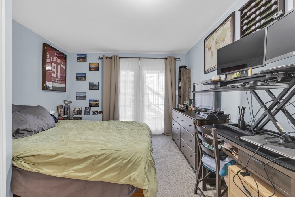 55 Gates St, South Boston