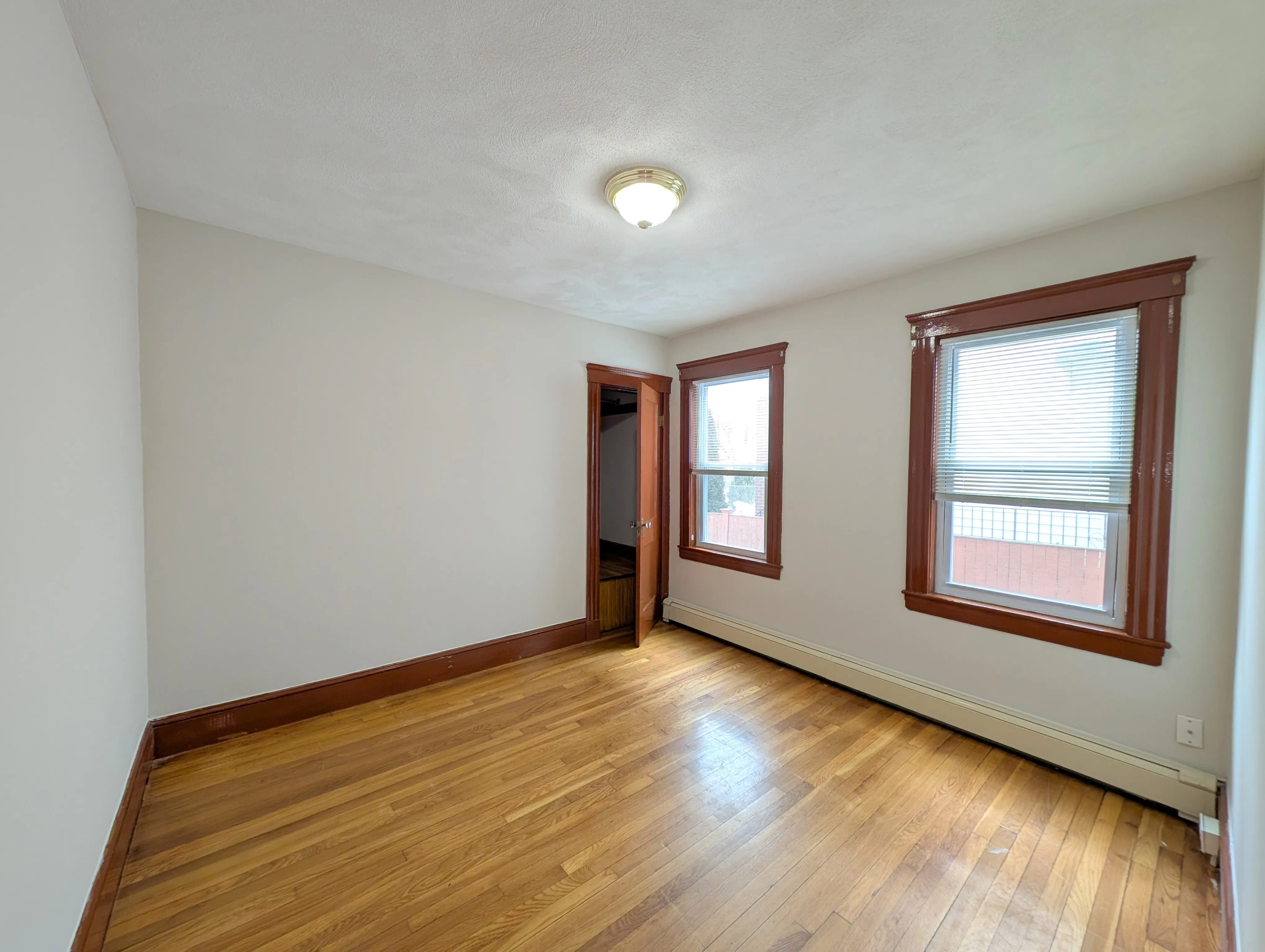 30 Medford St, South Medford