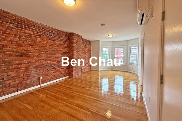 164 Broadway, East Somerville