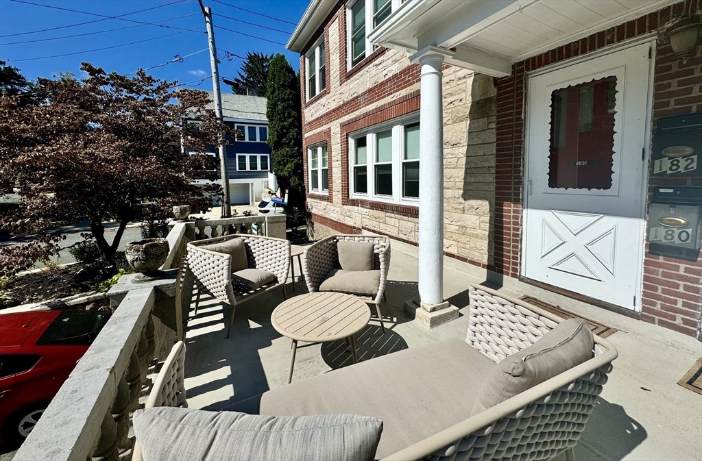 180 Medford, Arlington