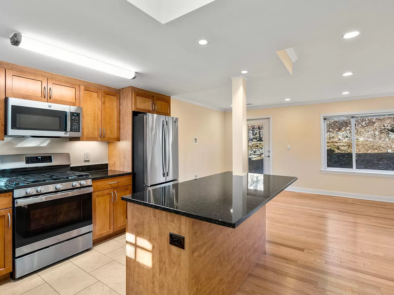 2 bed, 1.5 bath apartment for rent at 252 Independence Unit 252, Brighton — photo 18 of 20