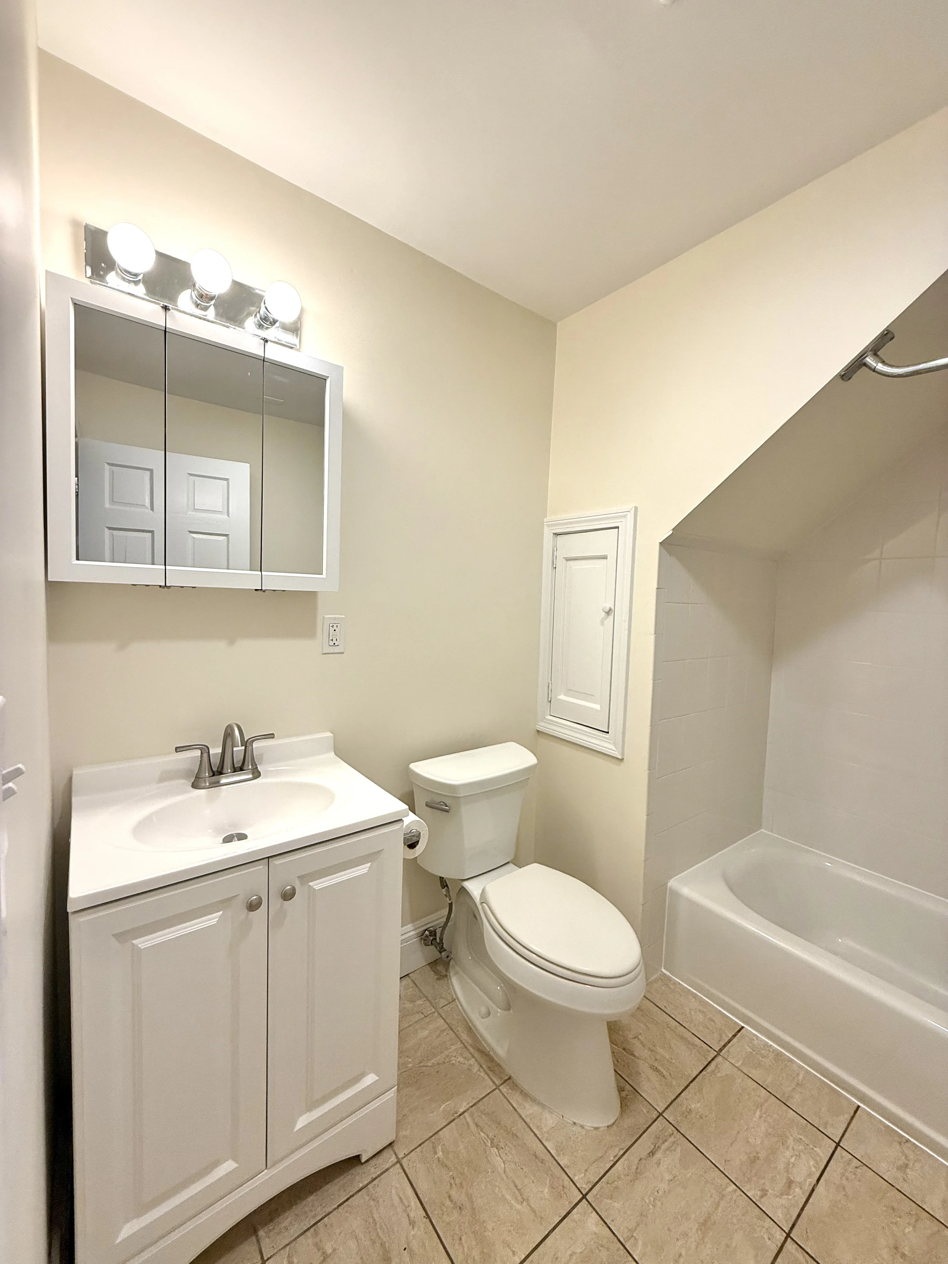 115 Beacon St, Back Bay