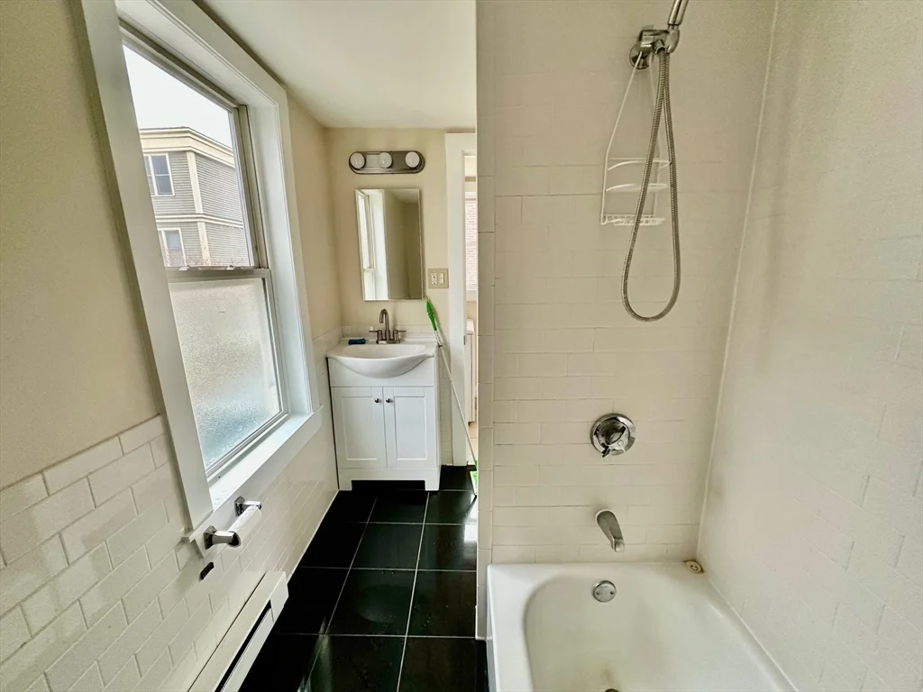 8 Allen, North Cambridge