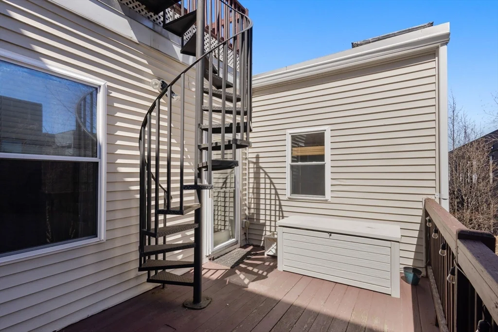 12 I St, South Boston