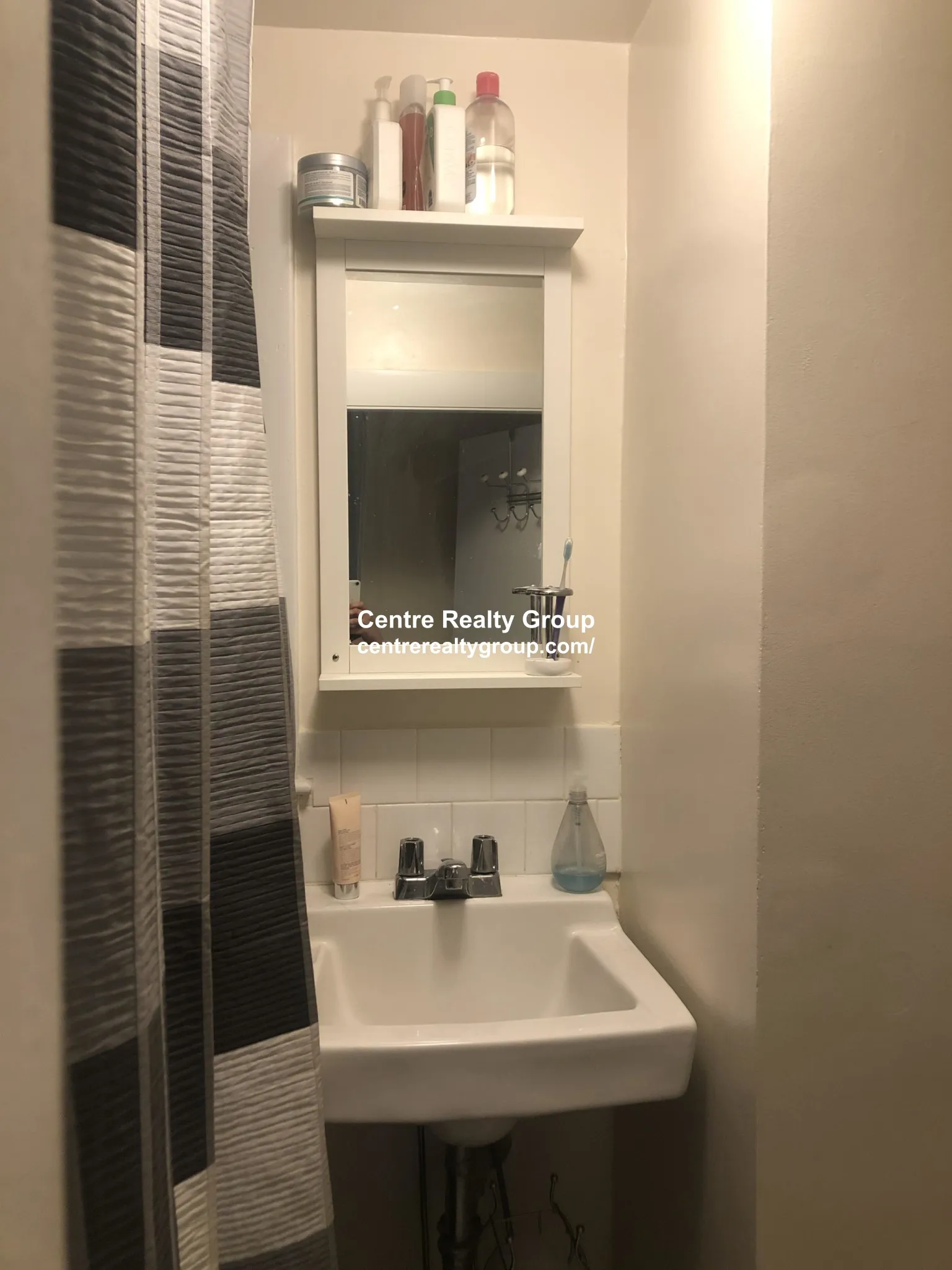 1024 Chestnut St, Newton Upper Falls