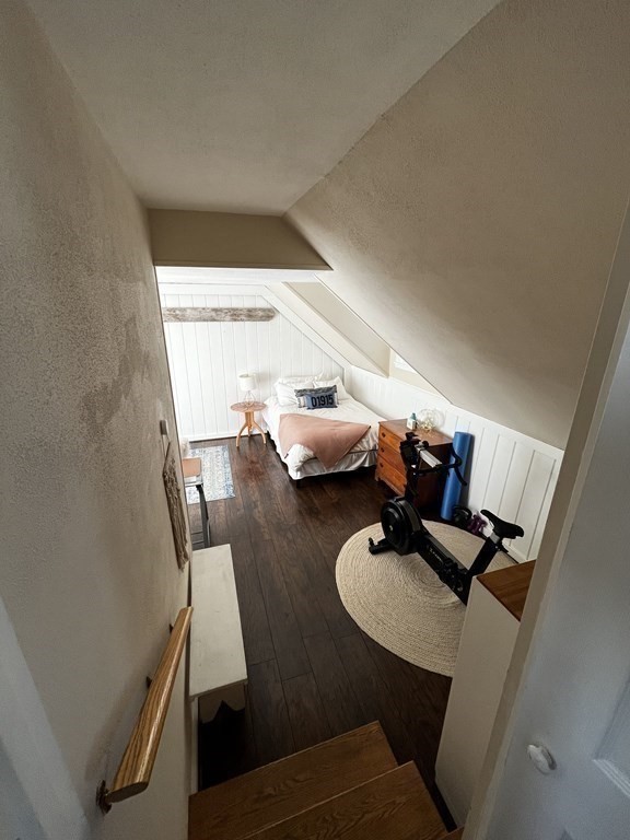 33 Lothrop St, Beverly