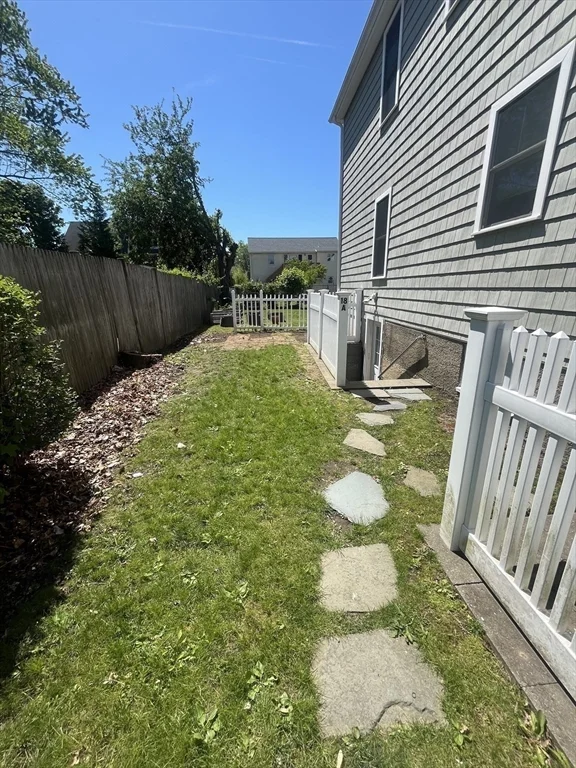 18 Silver Lake, Nonantum