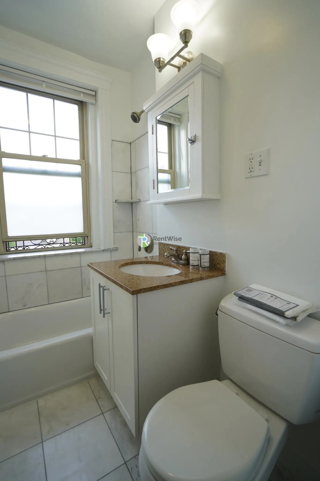 1848 Commonwealth Ave, Brighton