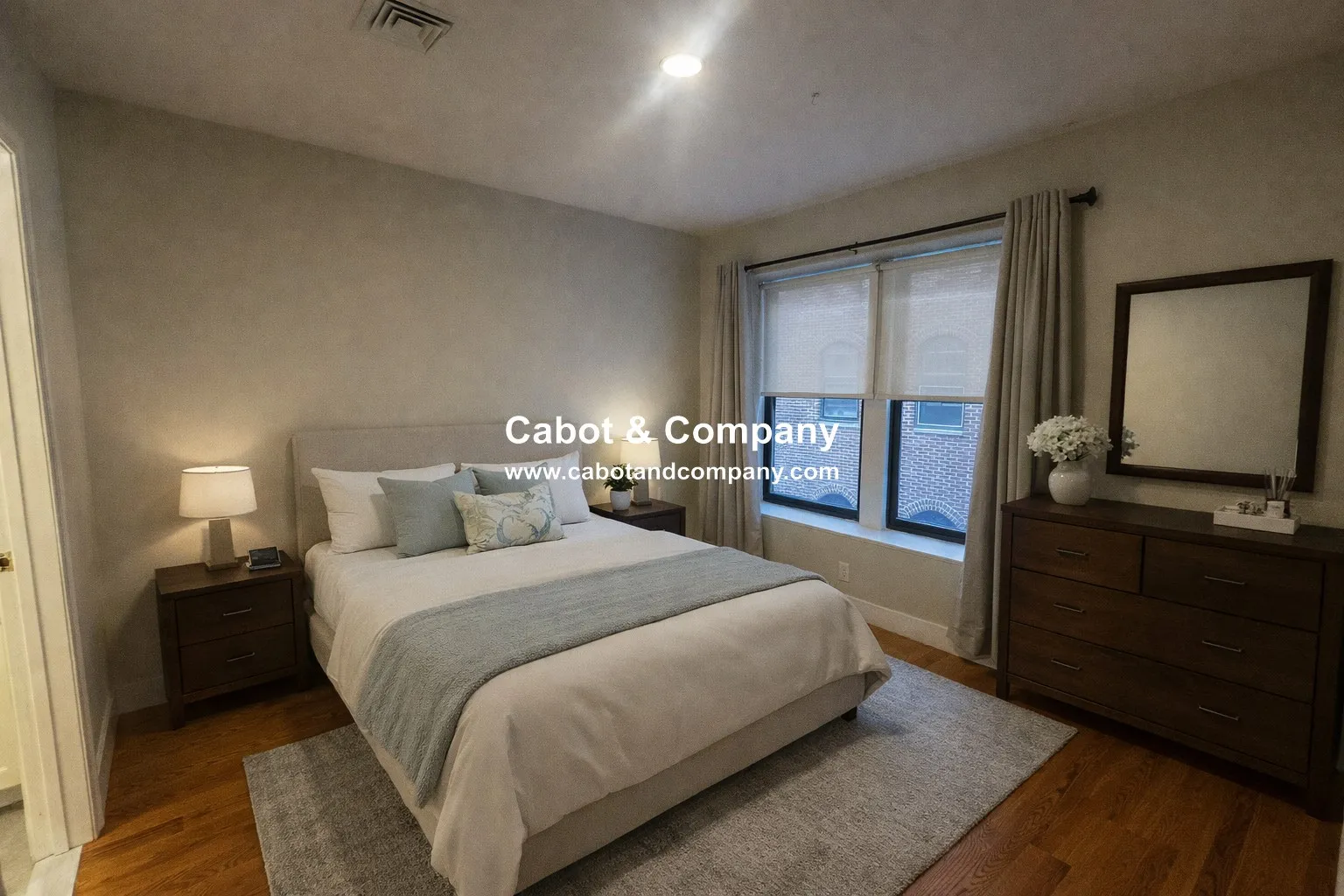 719 Boylston St, Back Bay