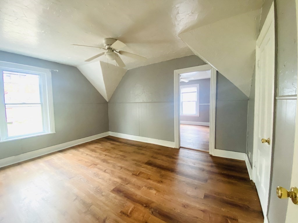 20 Crystal, Worcester