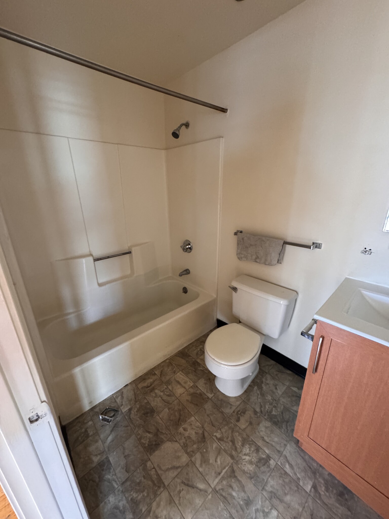 65 Harrison Ave, Chinatown