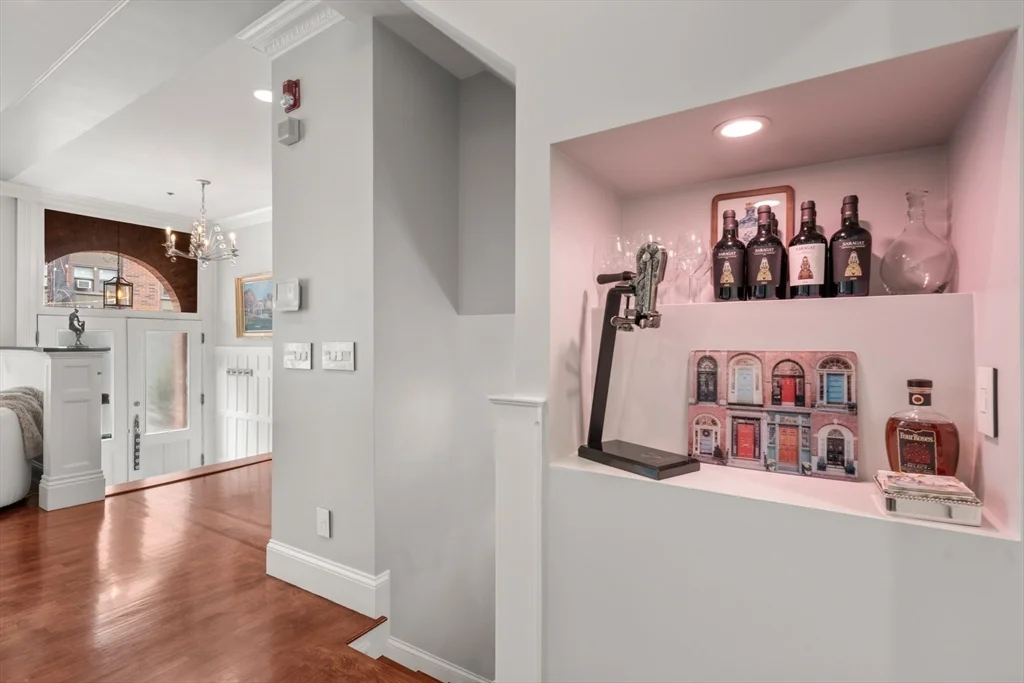 61 Saint Botolph St, Back Bay