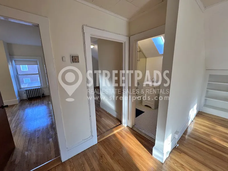 381 Harvard St, Mid-Cambridge