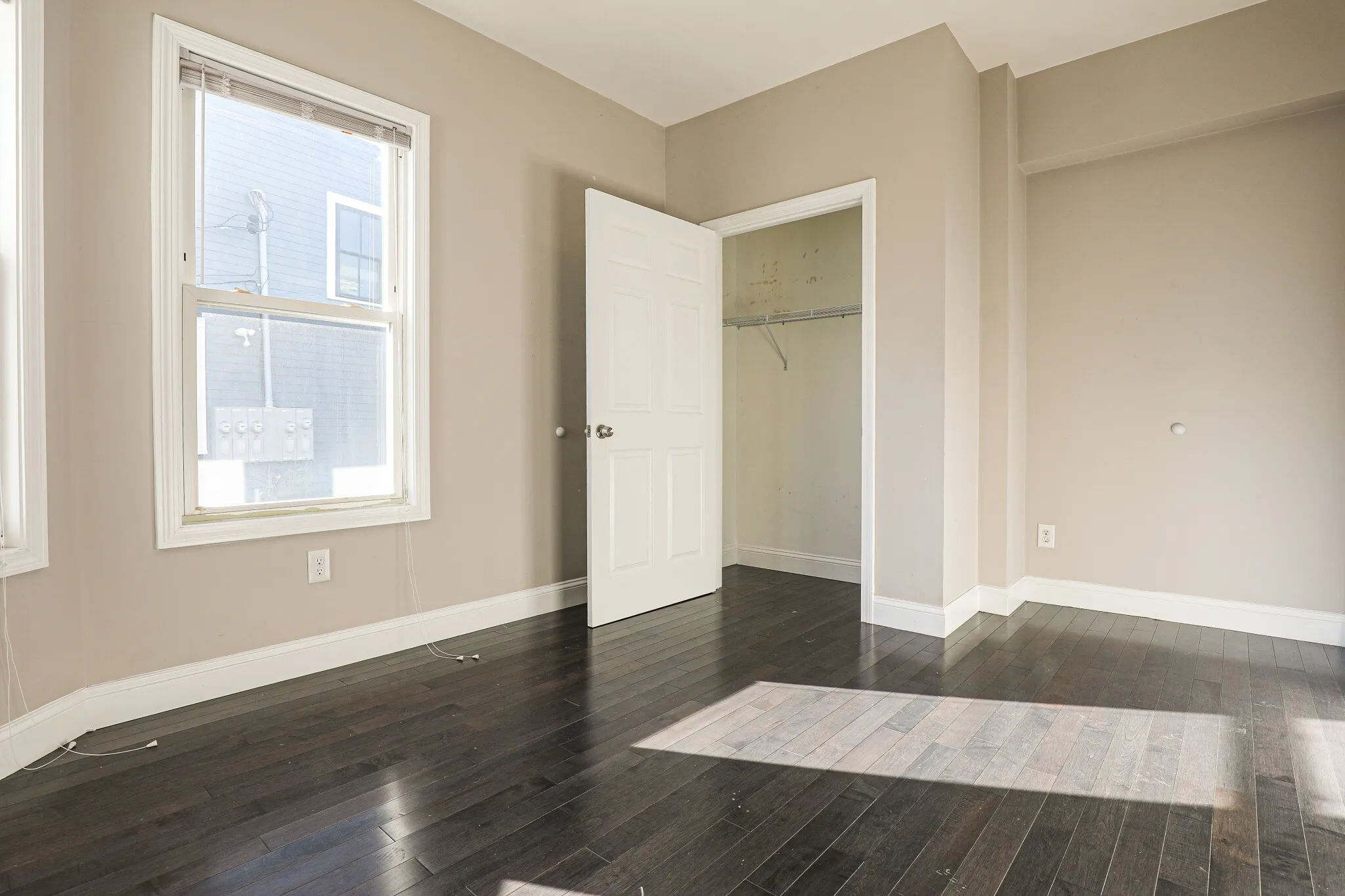 77 Linden St, Brighton