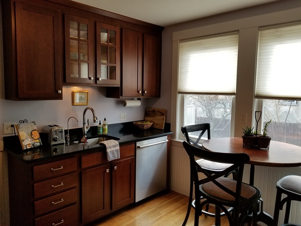 48 Beaumont St, Dorchester