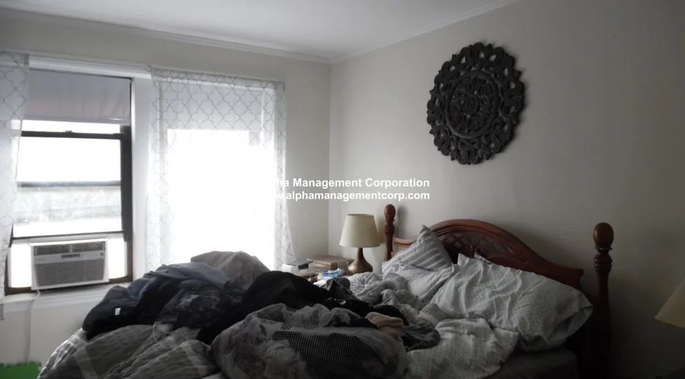 349 Pleasant St, Malden