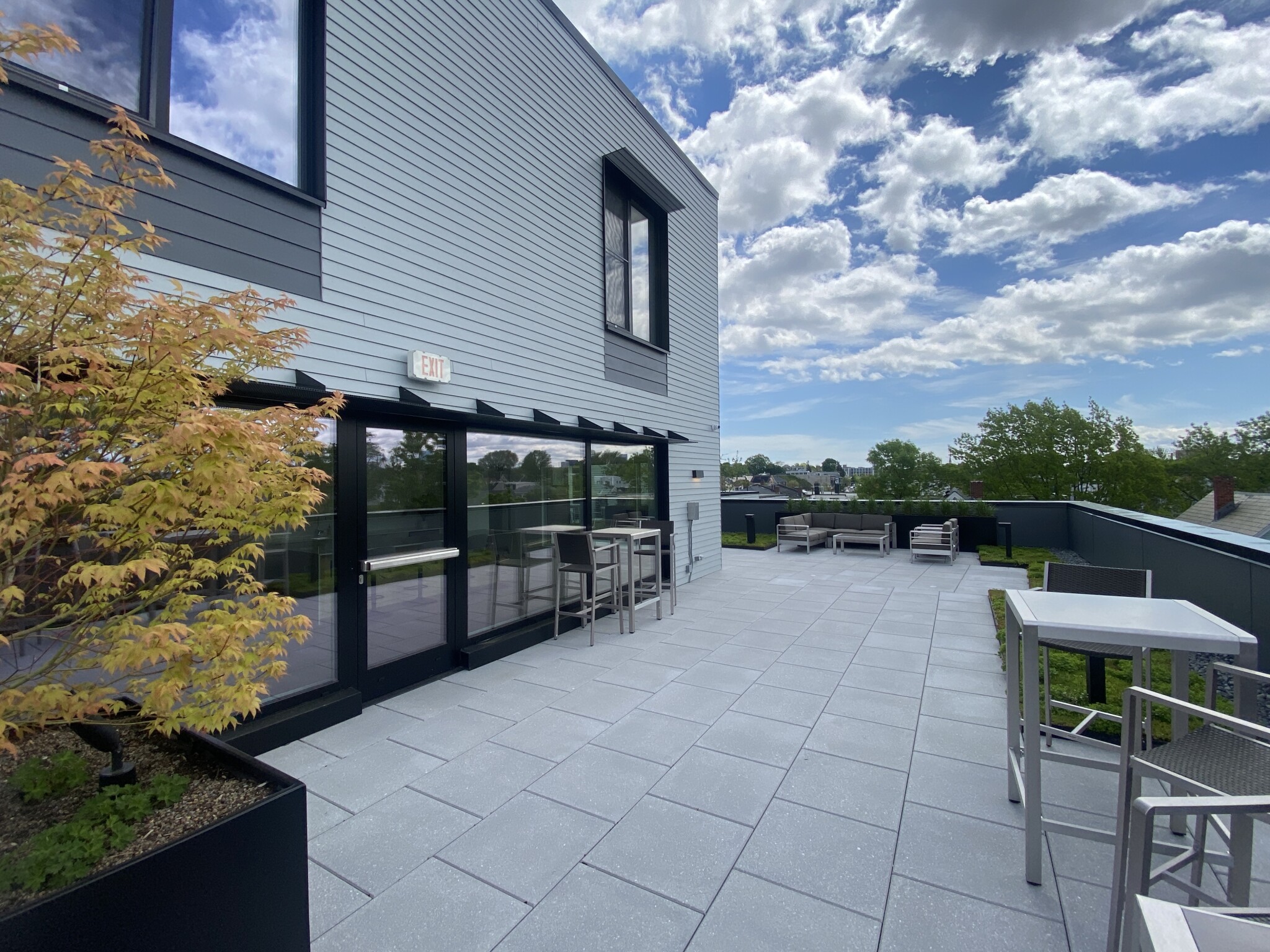 154 Broadway, East Somerville