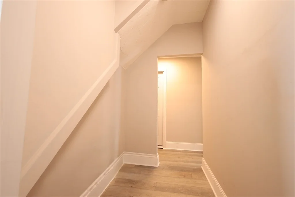 31 Graham St, Quincy