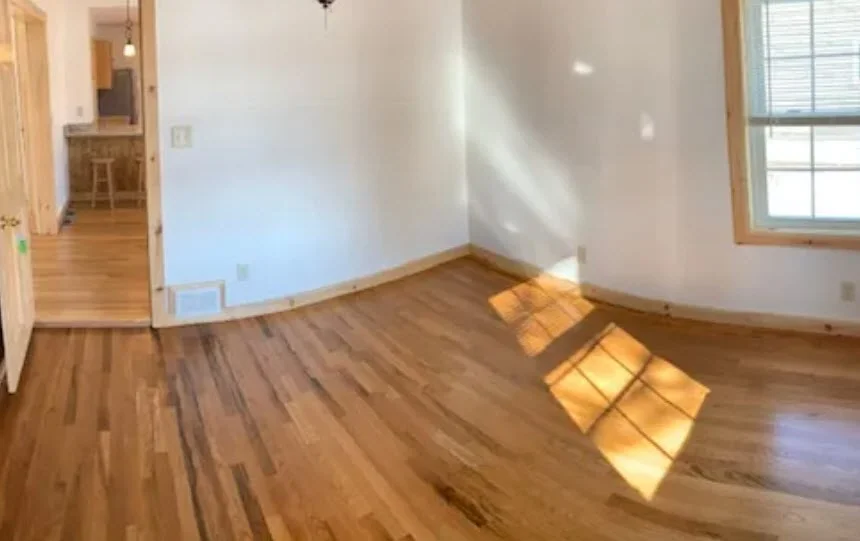 72 Russell St, Hadley