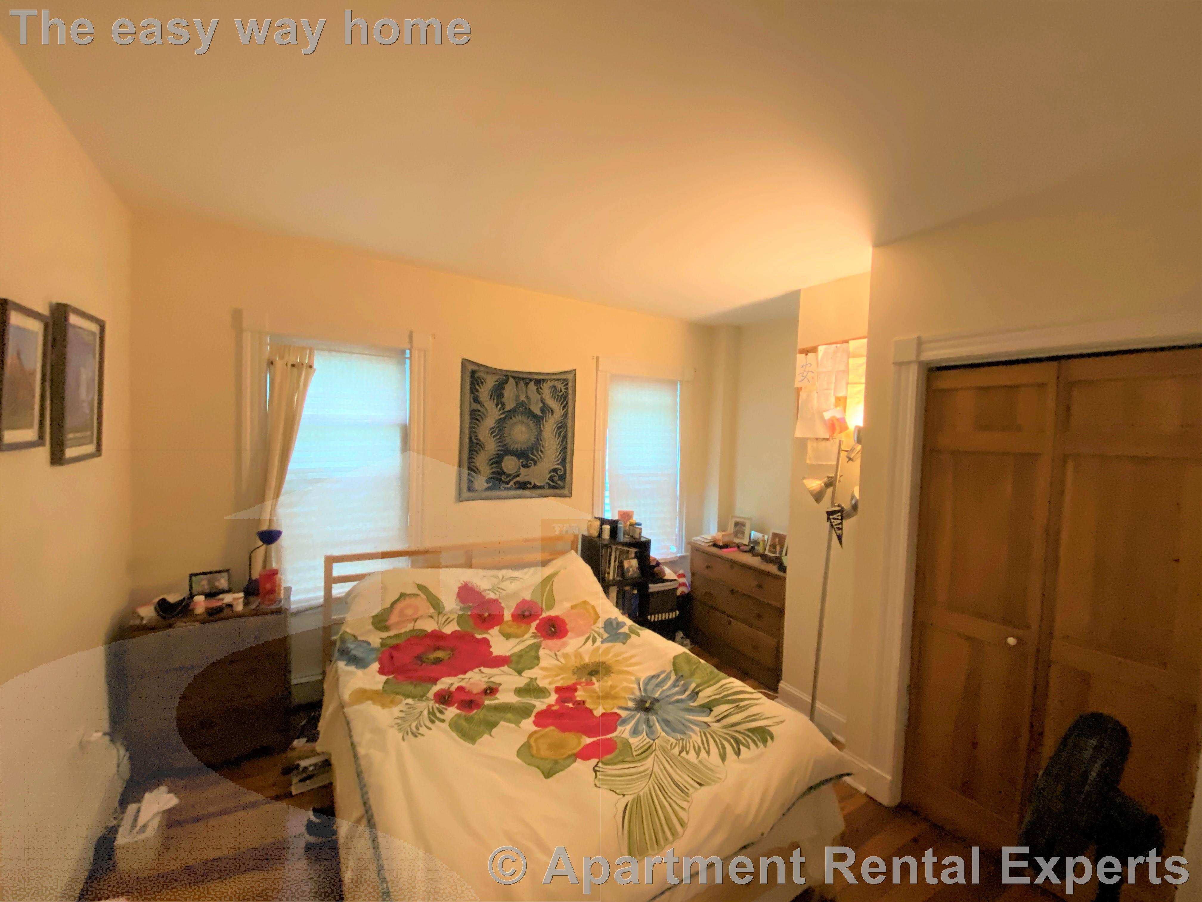 72 Allston St, Cambridgeport