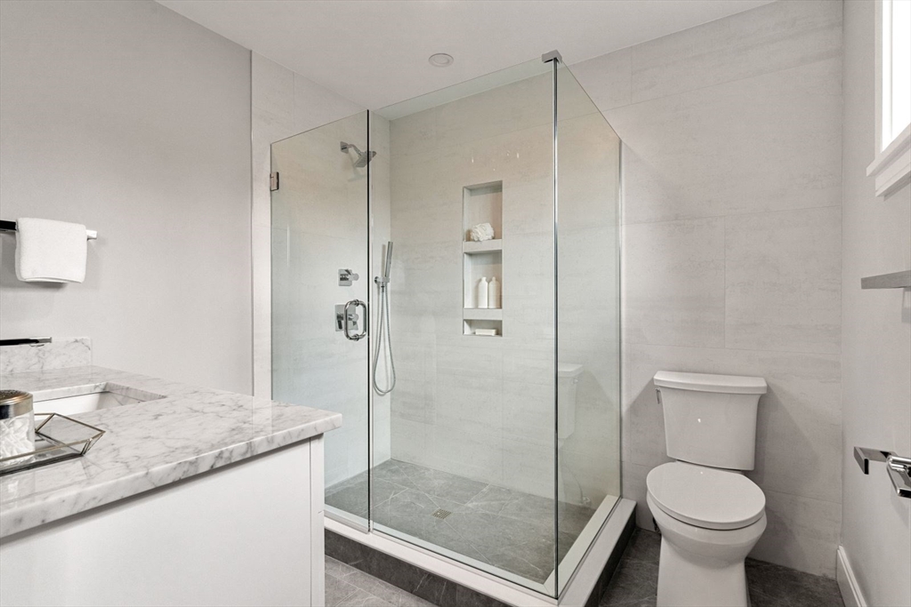 20 Lawrence St, Wakefield