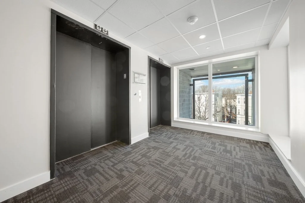 932 Broadway, Chelsea