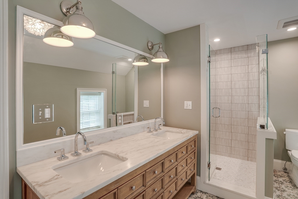 269 Dudley Rd, Bedford