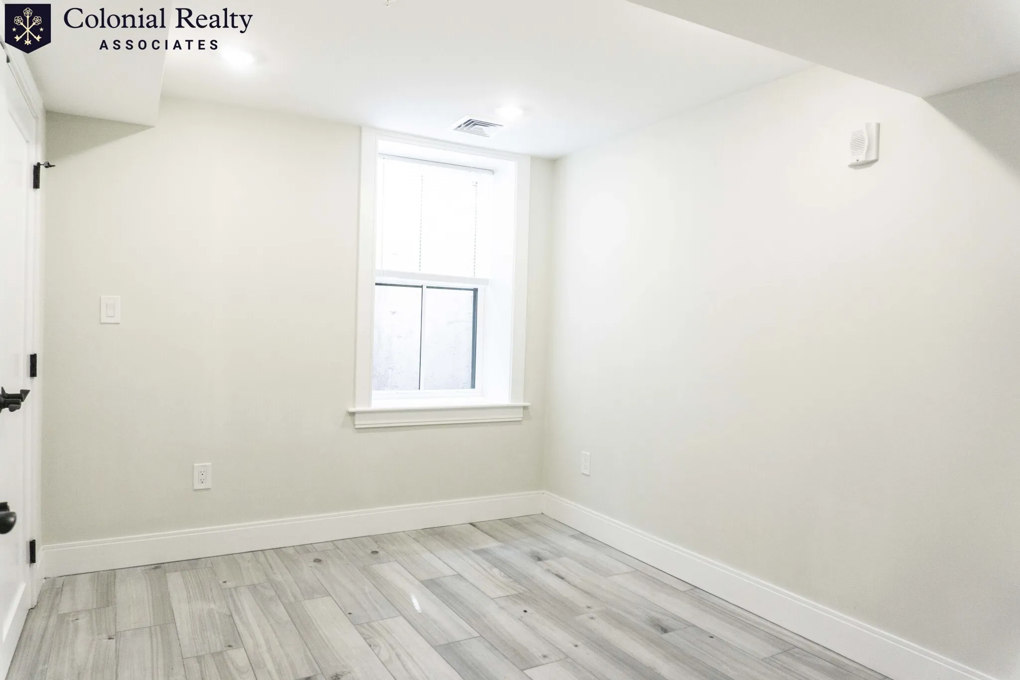 81 Linden St, Allston