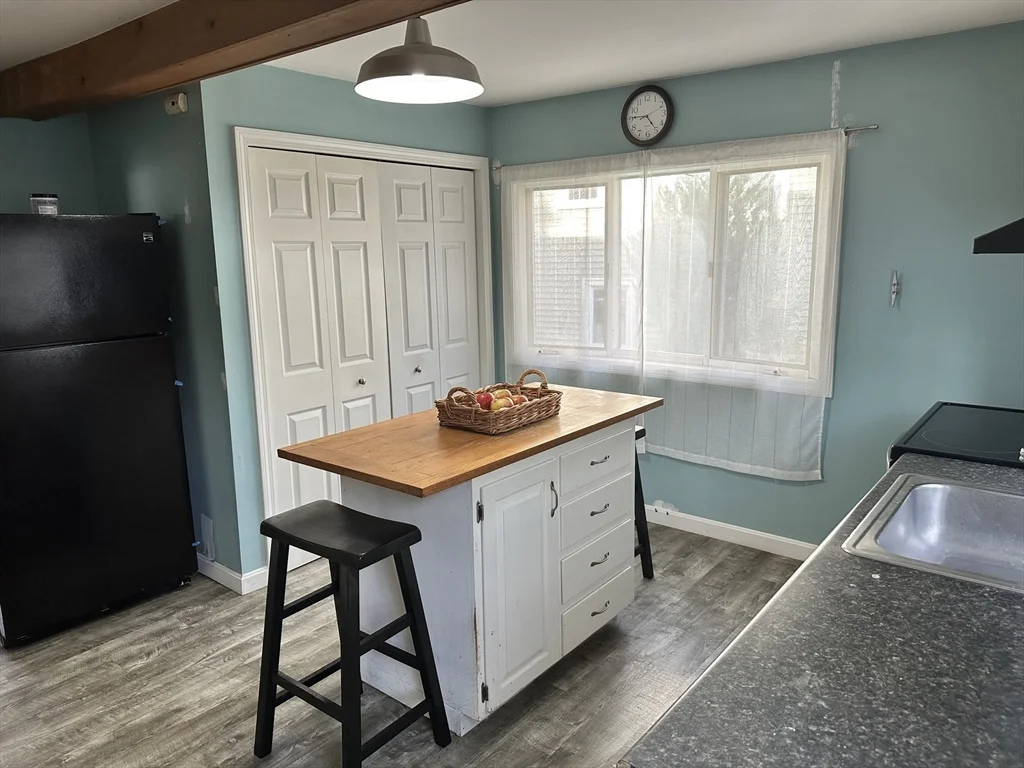 18 Maple Ave, Scituate