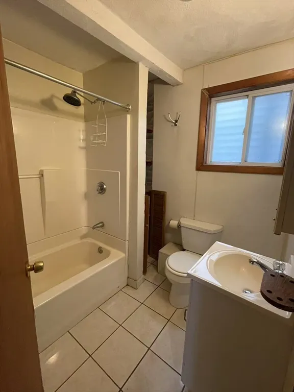 251 Broadway, The Port