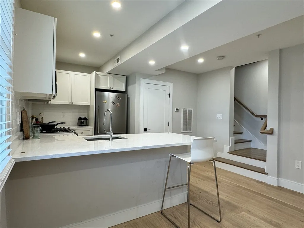 13 Greylock Rd, Allston