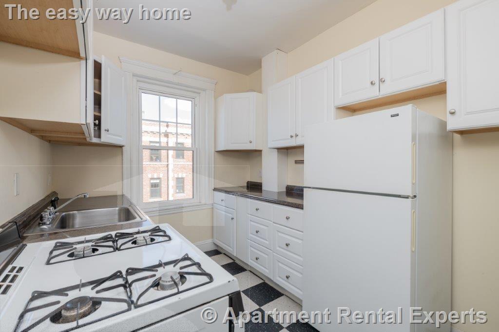 18 Forest St, Porter Square