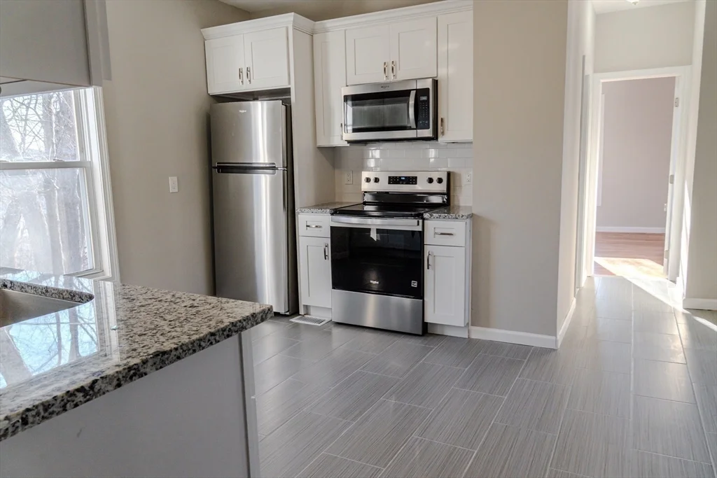 57 Cottage St, Athol