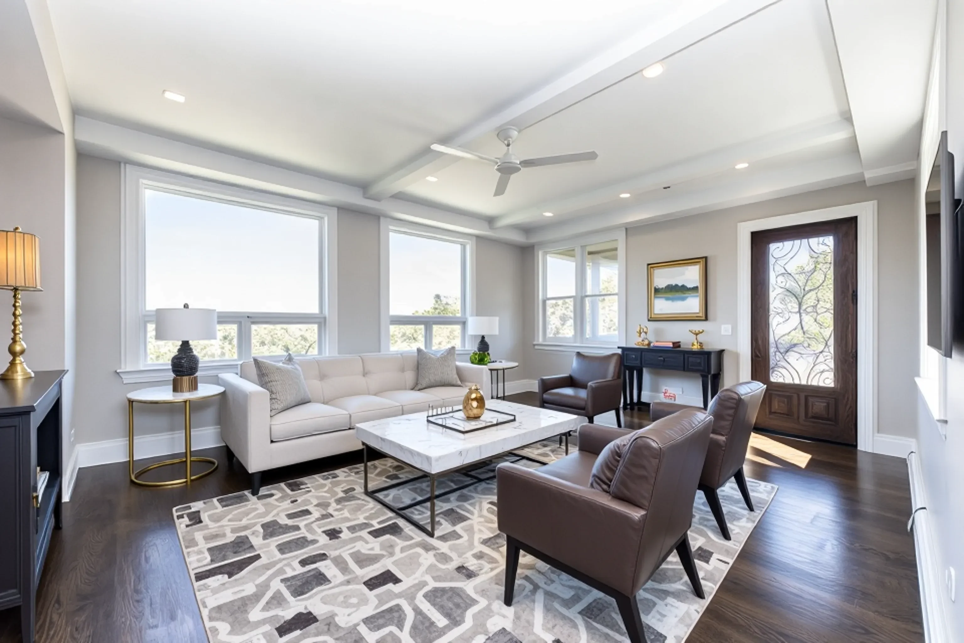 85 Regent St, Roxbury