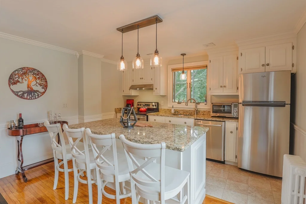 17 Charter St, Newburyport